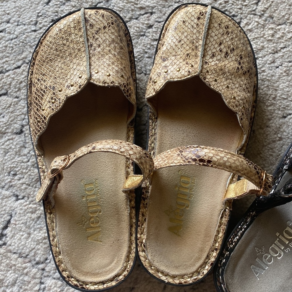 ALEGRIA slip on mules. Can sell separately